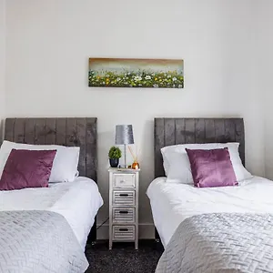 Apartment Charming & Sunny 2Br - City Centre Nr The Beach & High St By Everhome Ltd, Southend-on-Sea